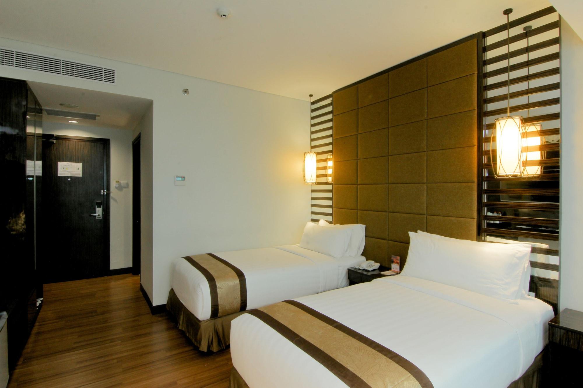 The Atrium Hotel & Resort Yogyakarta Mlati Exterior foto