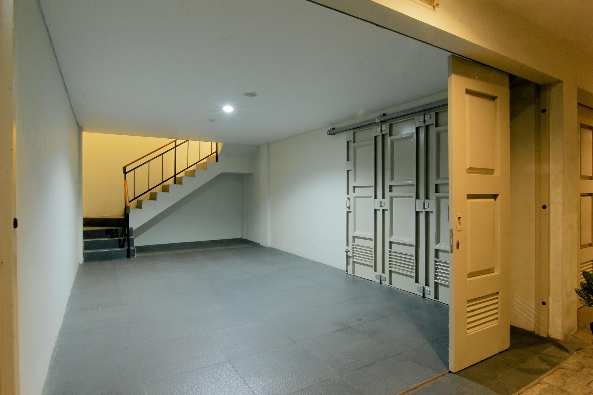 The Atrium Hotel & Resort Yogyakarta Mlati Exterior foto