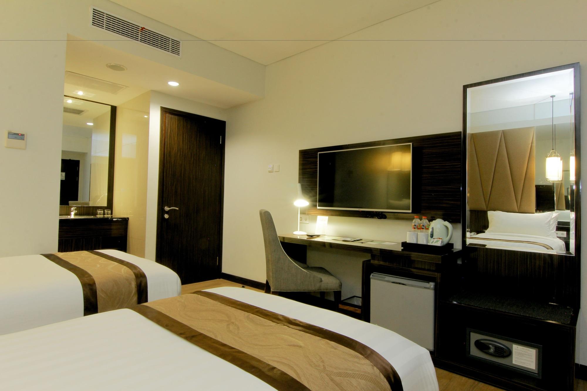 The Atrium Hotel & Resort Yogyakarta Mlati Exterior foto