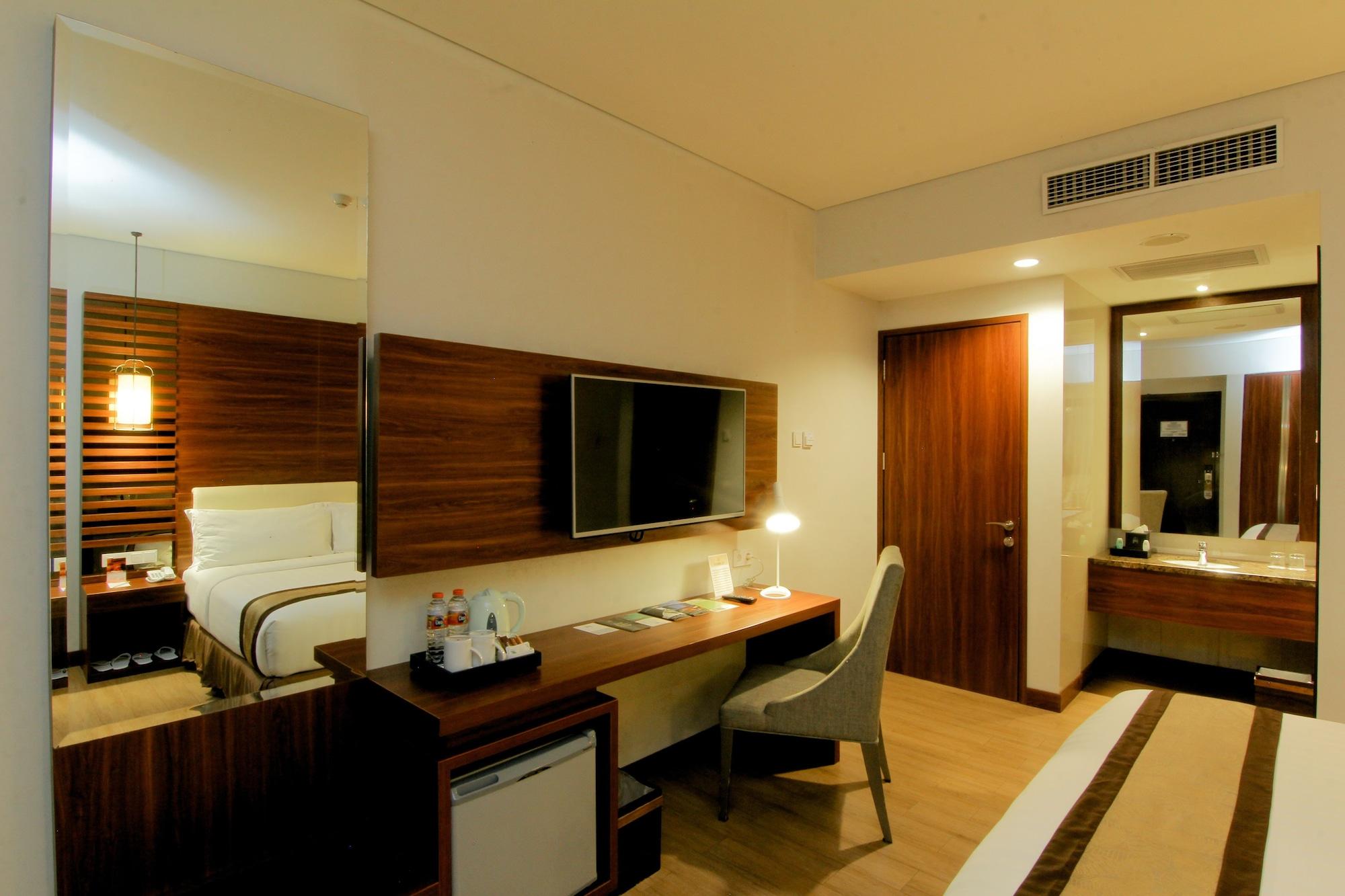 The Atrium Hotel & Resort Yogyakarta Mlati Exterior foto