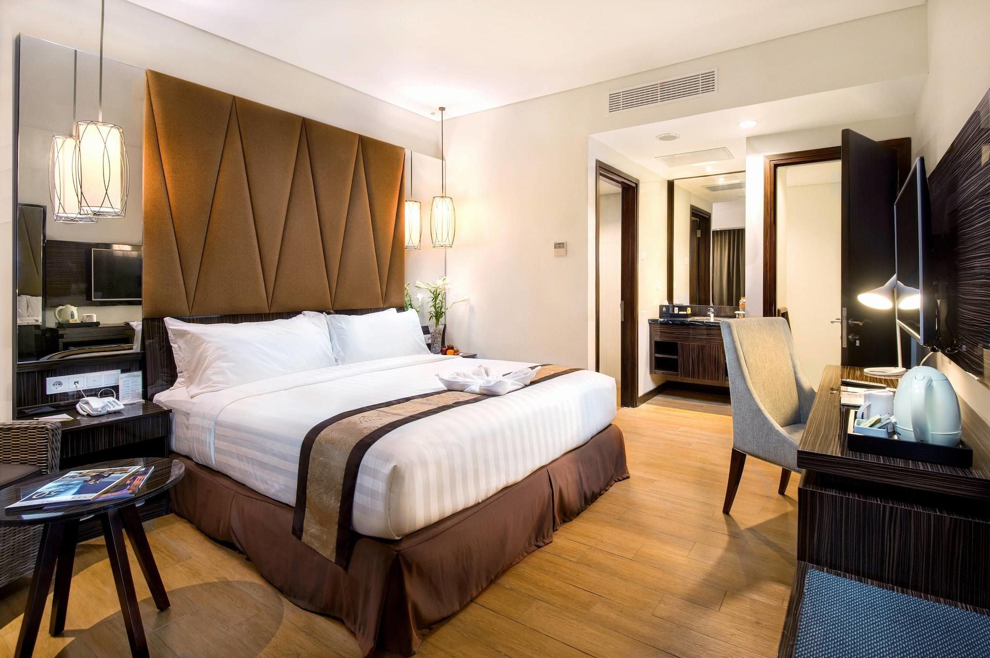 The Atrium Hotel & Resort Yogyakarta Mlati Exterior foto
