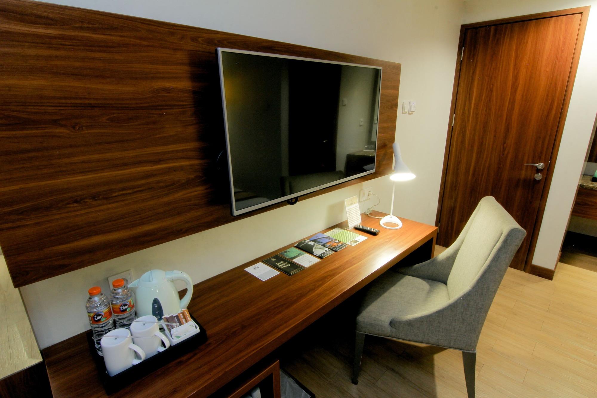 The Atrium Hotel & Resort Yogyakarta Mlati Exterior foto
