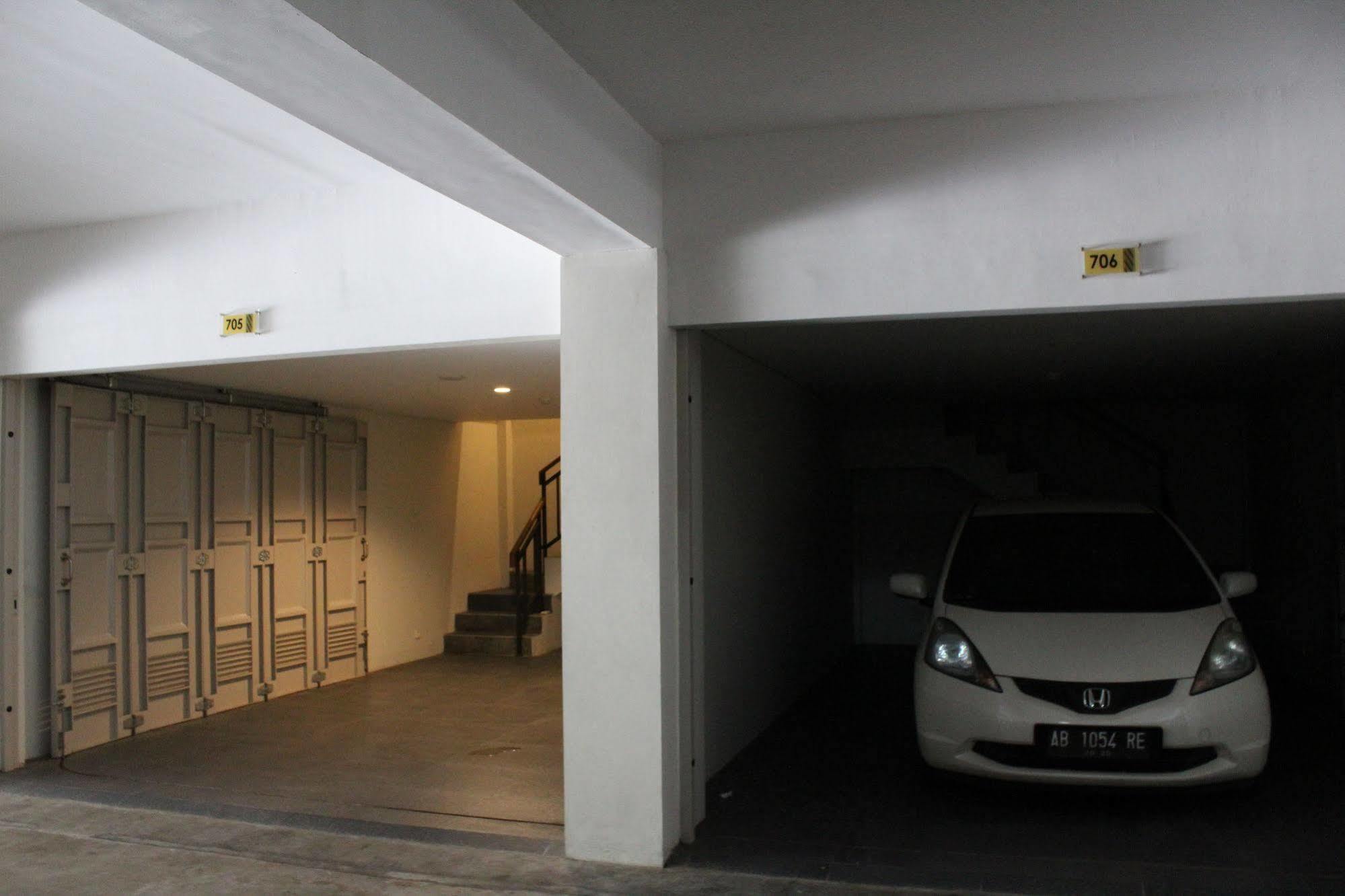 The Atrium Hotel & Resort Yogyakarta Mlati Exterior foto