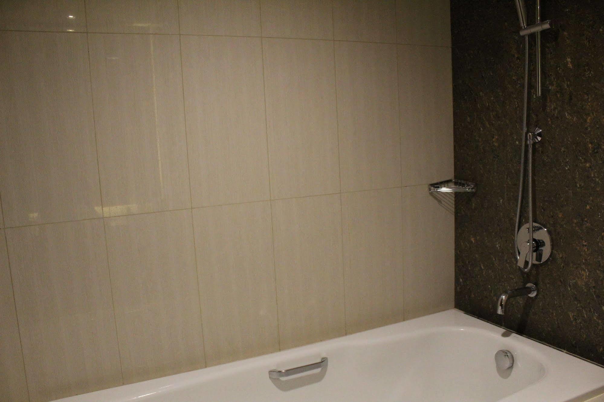 The Atrium Hotel & Resort Yogyakarta Mlati Exterior foto